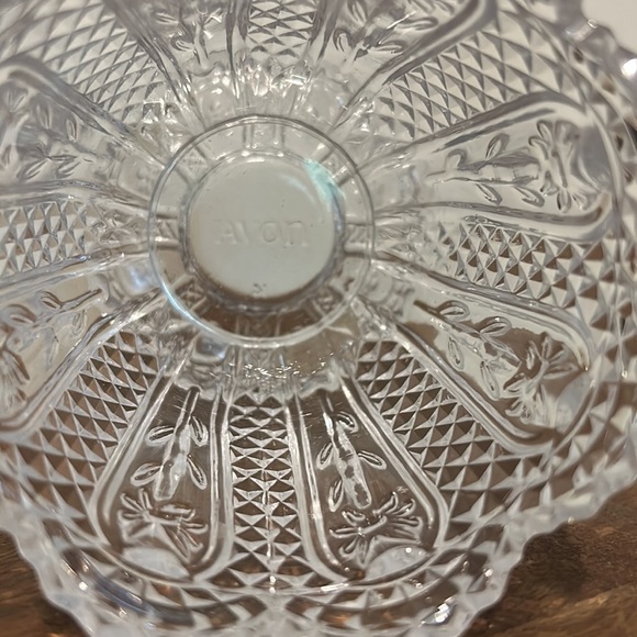 Avon Fostoria Diamond Floral Pattern Votive Candle Holder 1970s - Picture 4 of 4